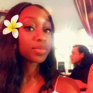 Meet your Posher, Jasmine